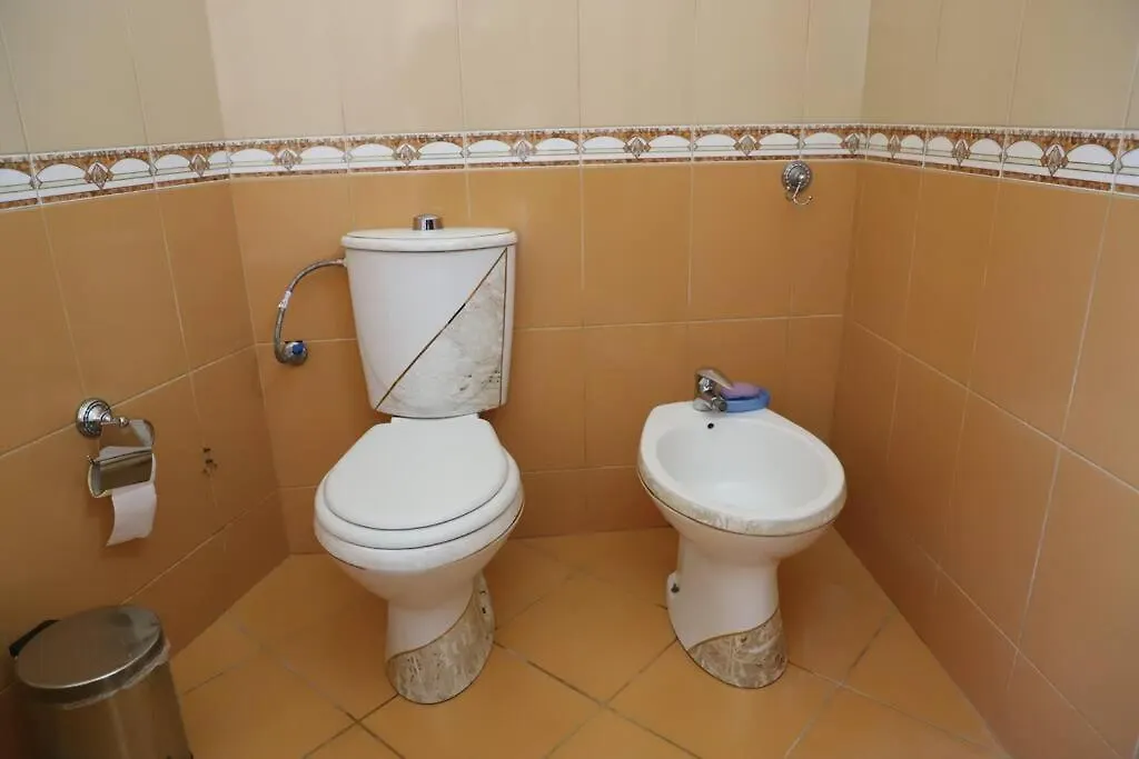 Semesterbostad Toni Apartment Berat