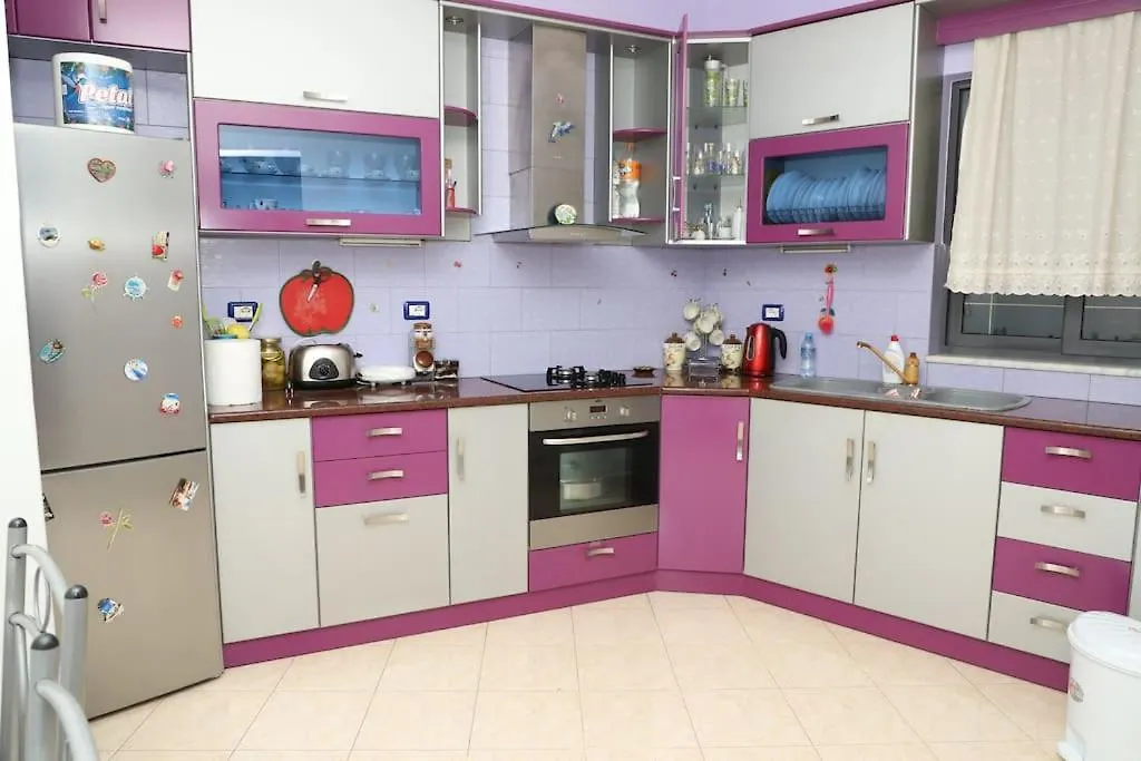 Toni Apartment Berat 0*,
